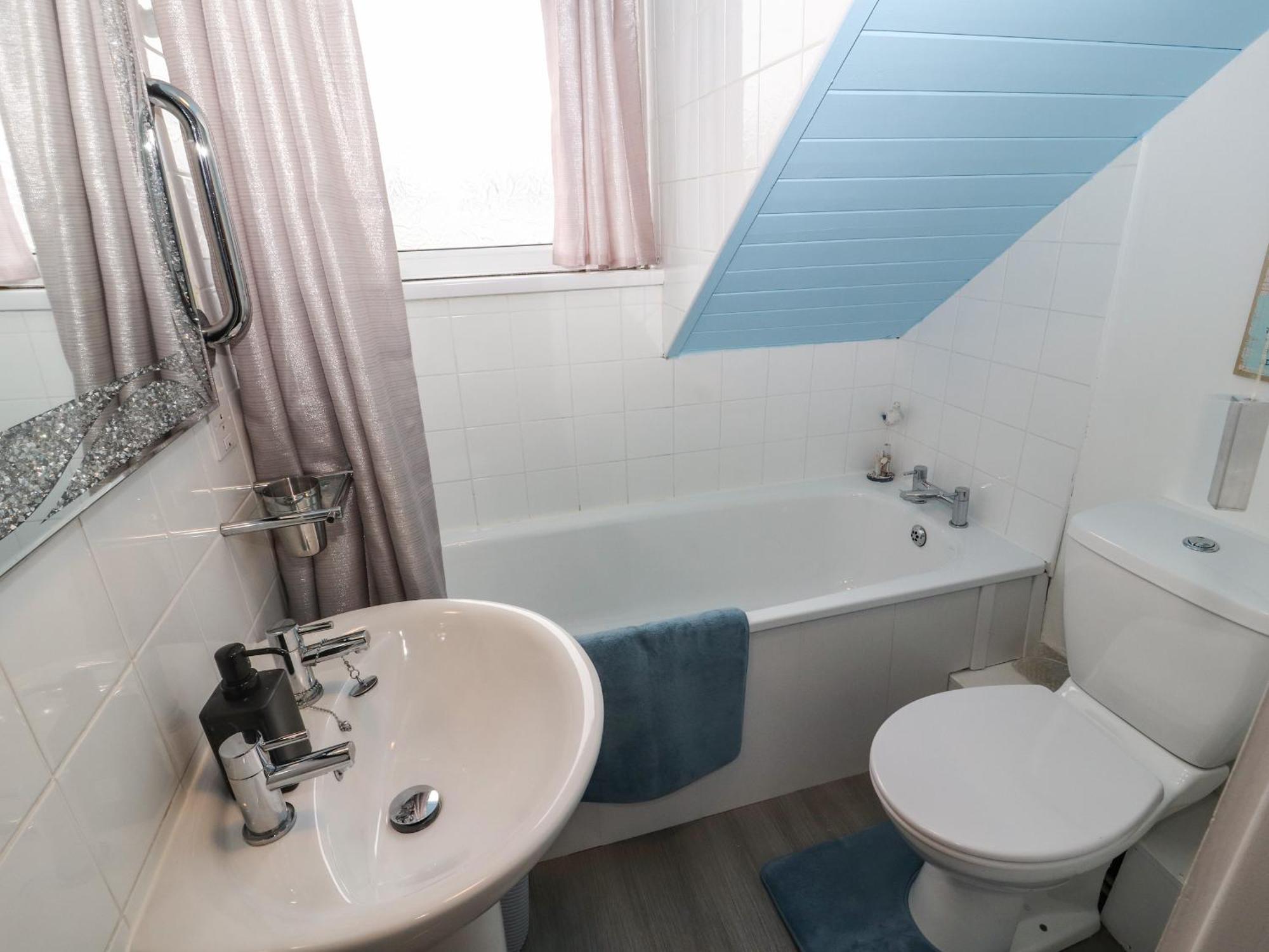 Harbour View Villa มิลลอม ภายนอก รูปภาพ